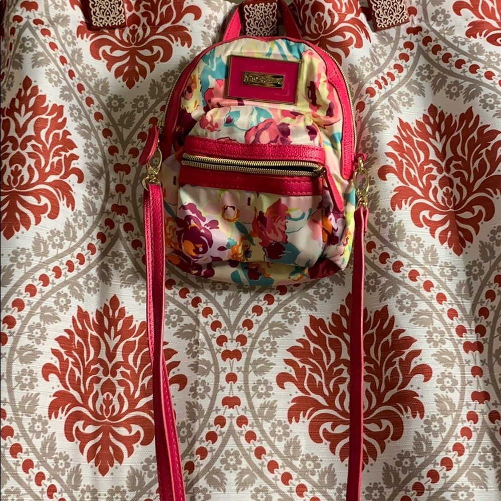 Pink Betsy Johnson purse